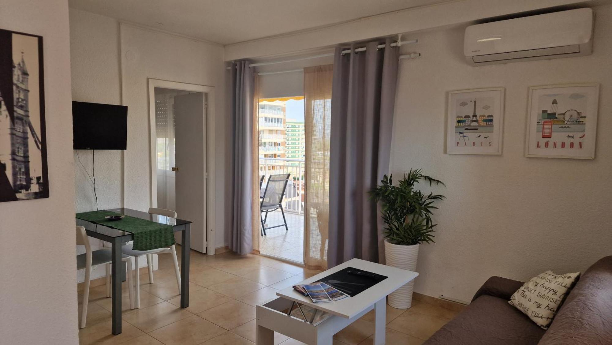 Apartamento De 1 Habitacion Frente Al Mar Y Con Piscina Apartment Benicassim Ngoại thất bức ảnh