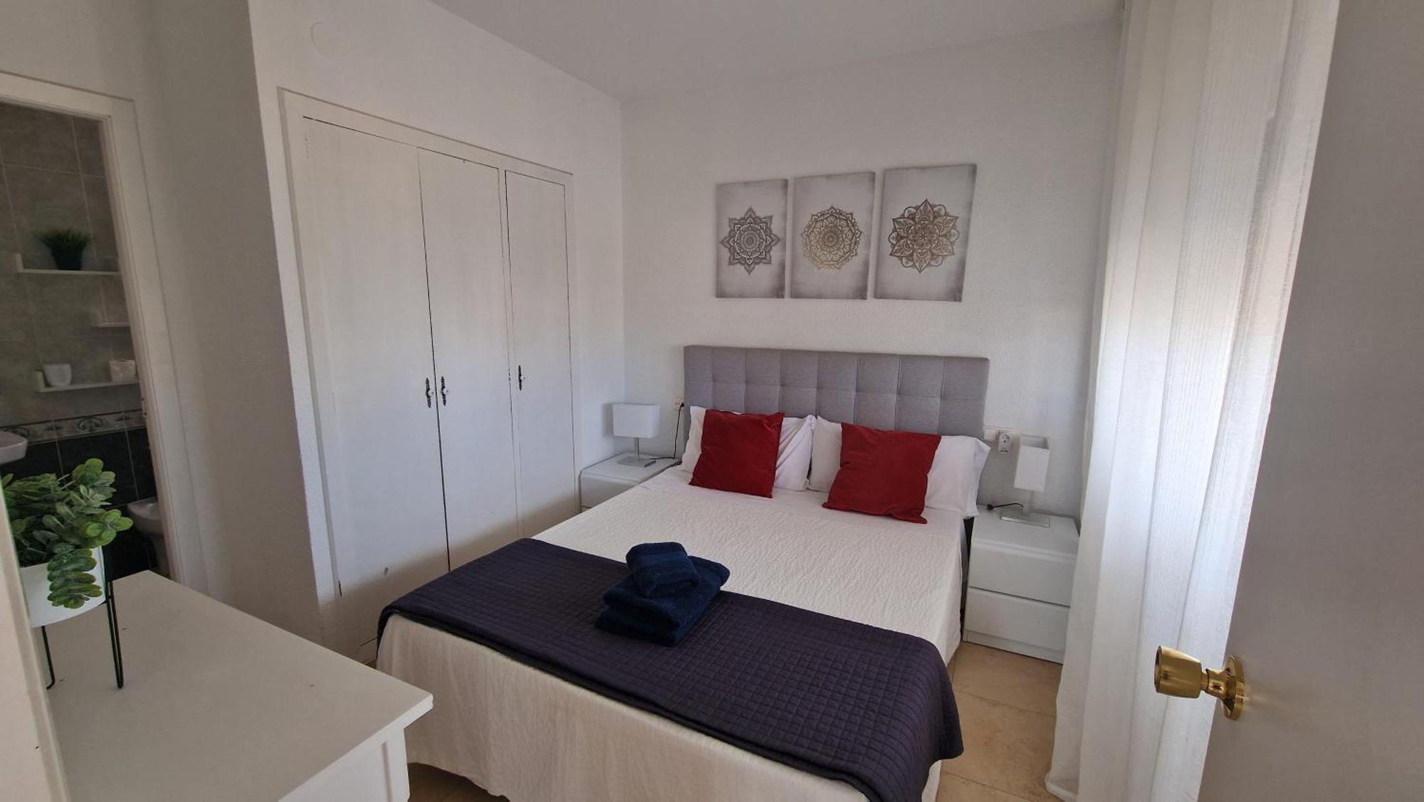 Apartamento De 1 Habitacion Frente Al Mar Y Con Piscina Apartment Benicassim Ngoại thất bức ảnh