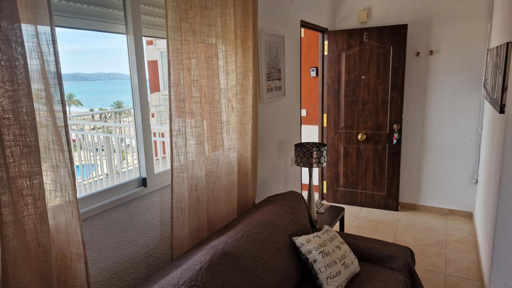 Apartamento De 1 Habitacion Frente Al Mar Y Con Piscina Apartment Benicassim Ngoại thất bức ảnh