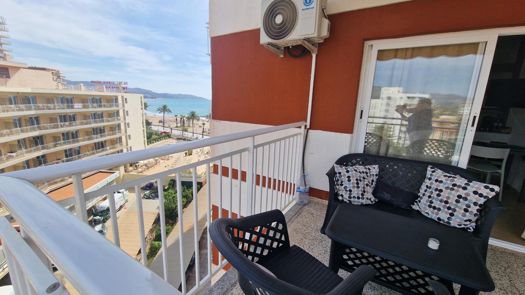 Apartamento De 1 Habitacion Frente Al Mar Y Con Piscina Apartment Benicassim Ngoại thất bức ảnh
